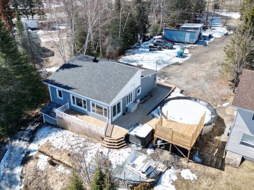 Maison de plain-pied au 582 Ch. du Lac-Malartic, Rivière-Héva 444 000 $ #25034445